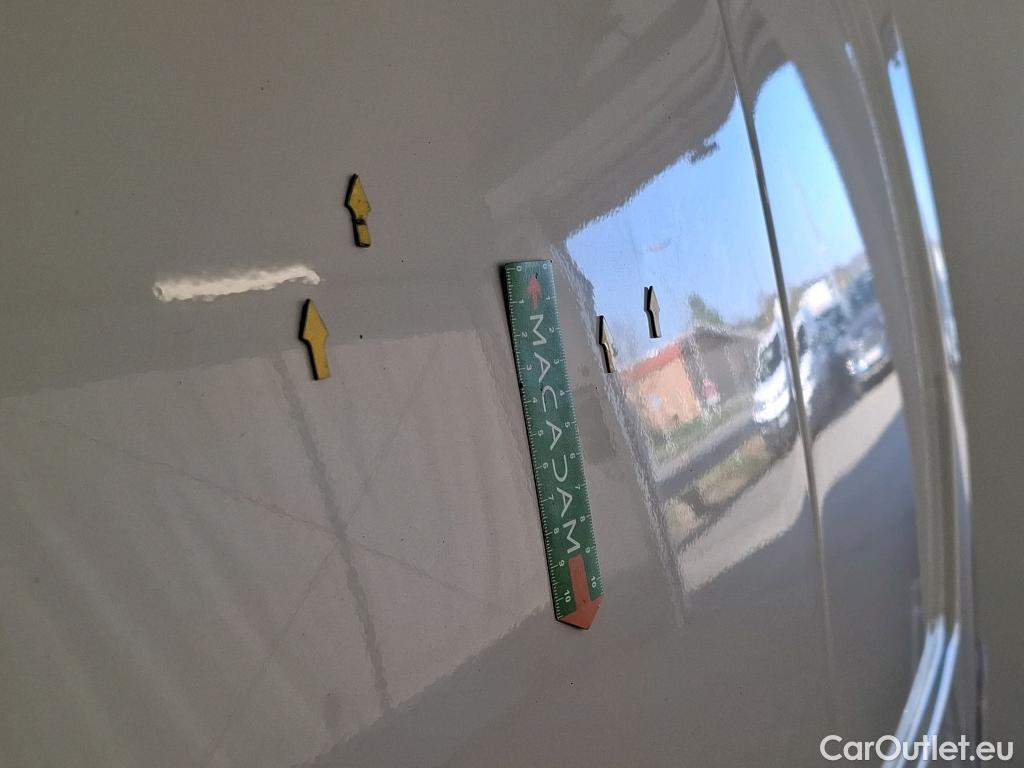  Citroen  Berlingo CITROEN  Van / 2018 / 4P / Fourgonnette Taille M 650kg BlueHDi 100 S&S BVM #8