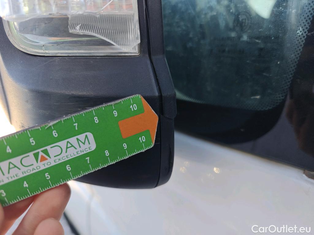  Opel  Movano OPEL  / 2021 / 4P / furgón Q4 Furgón Base L2H2 3.5T 2.2 BHDi 103kW #19