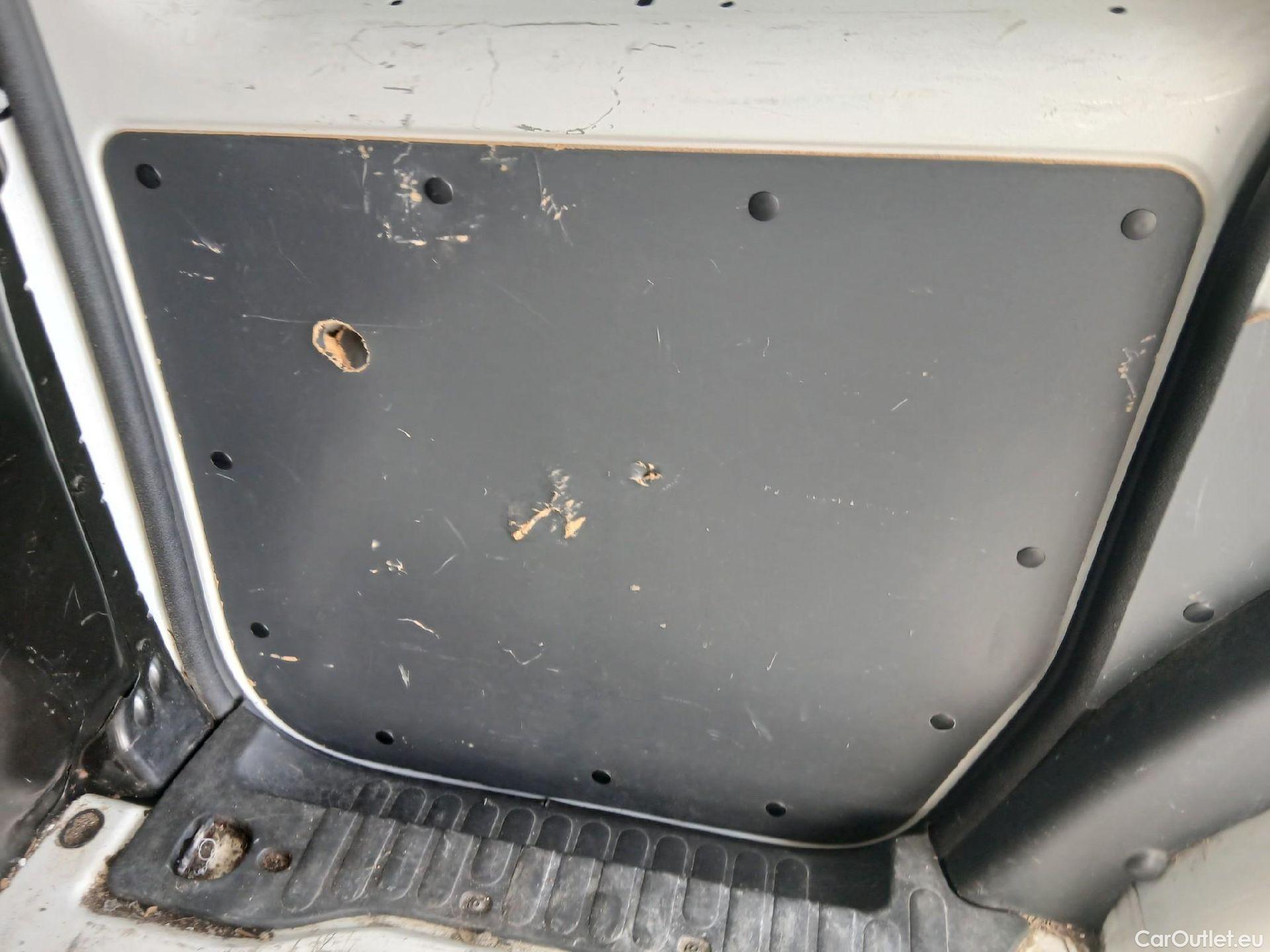  Renault  Kangoo RENAULT  Furgón/2013/3P/furgón derivado de turismo Profesional dCi 66kW (90CV) Euro 6 #46