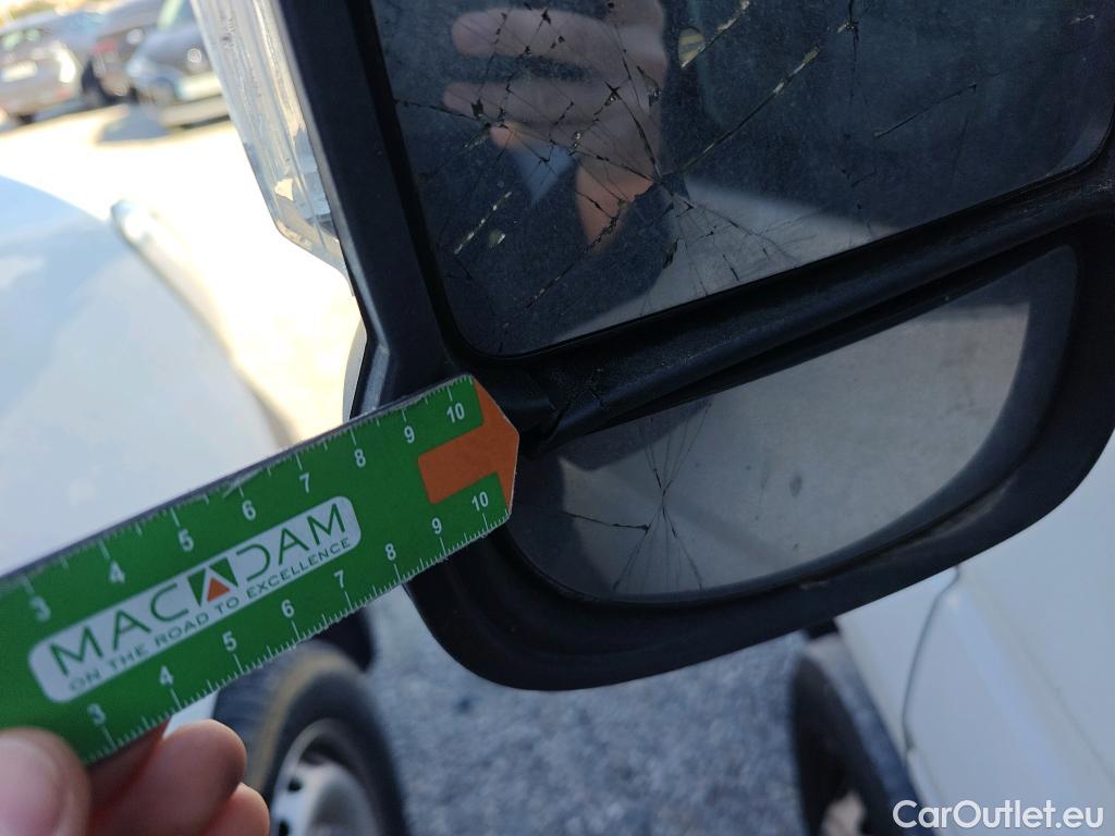  Opel  Movano OPEL  / 2021 / 4P / furgón Q4 Furgón Base L2H2 3.5T 2.2 BHDi 103kW #24