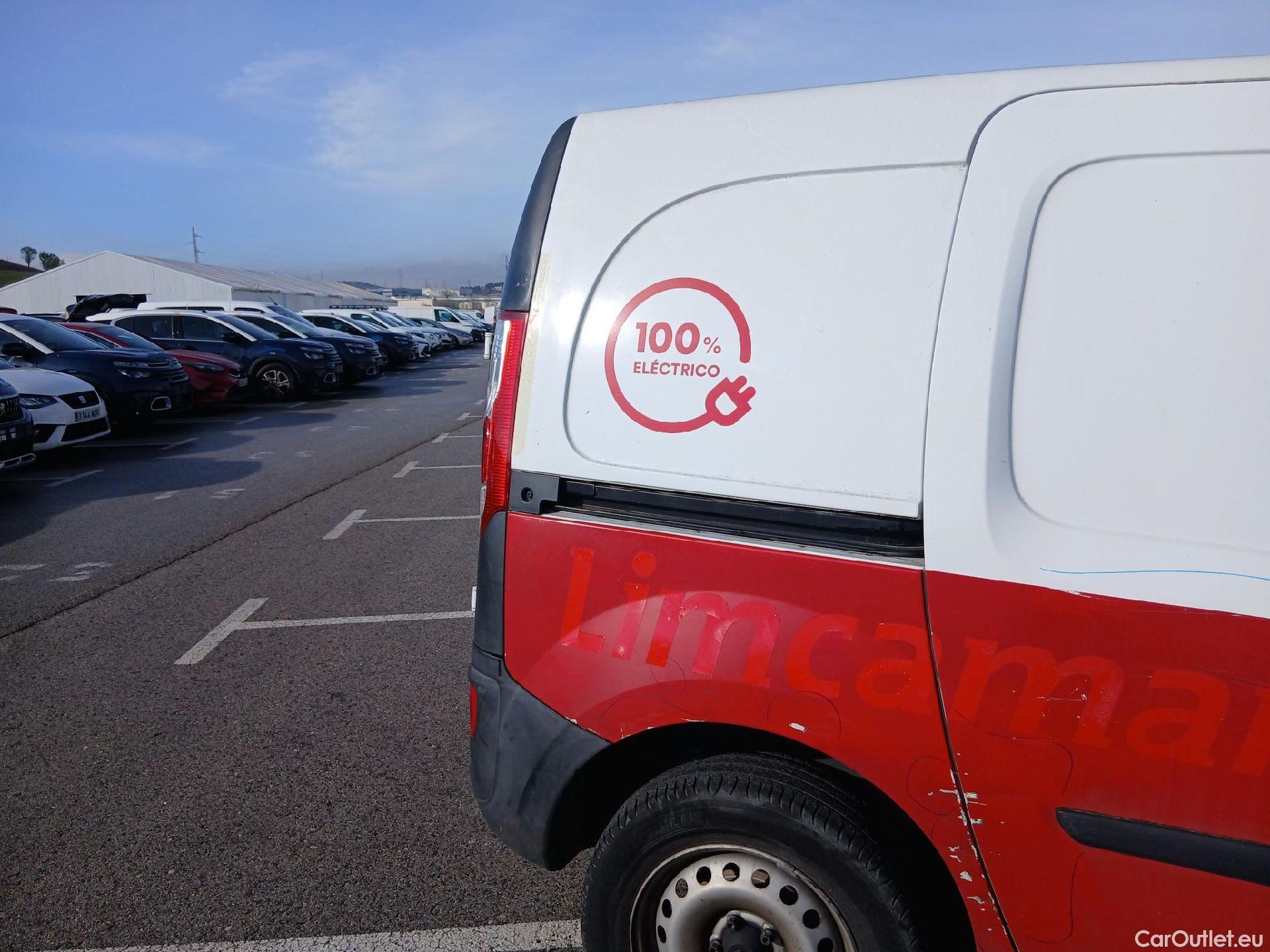  Renault  Kangoo RENAULT  Furgón/2013/3P/furgón derivado de turismo Profesional dCi 66kW (90CV) Euro 6 #37