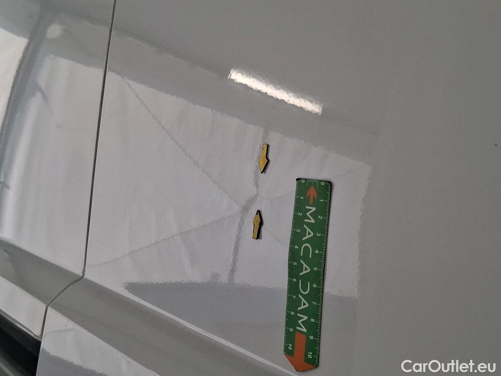  Citroen  Berlingo CITROEN  Van / 2018 / 4P / Fourgonnette Taille M 650kg BlueHDi 100 S&S BVM #35