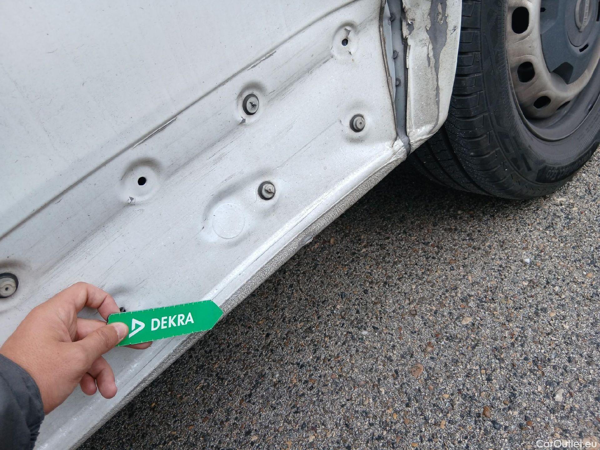  Nissan  NV300 NISSAN  / 2016 / 4P / furgón 2.0dCi 88kW (120CV) L1H1 1T Optima #19