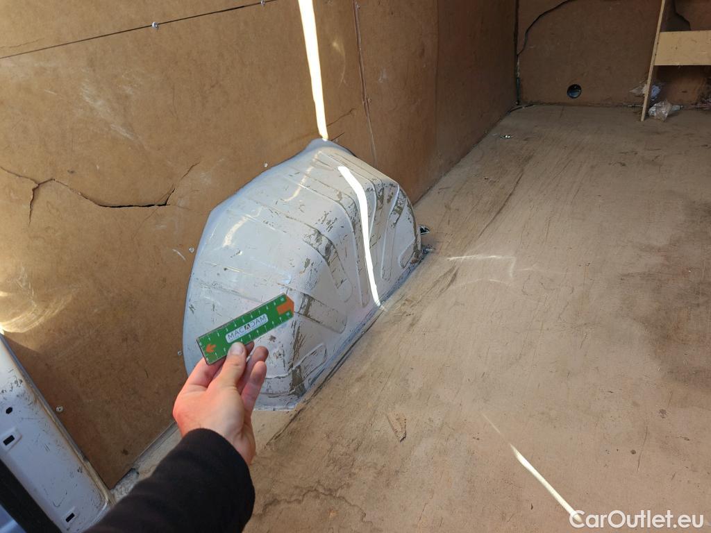  Opel  Movano OPEL  / 2021 / 4P / furgón Q4 Furgón Base L2H2 3.5T 2.2 BHDi 103kW #31