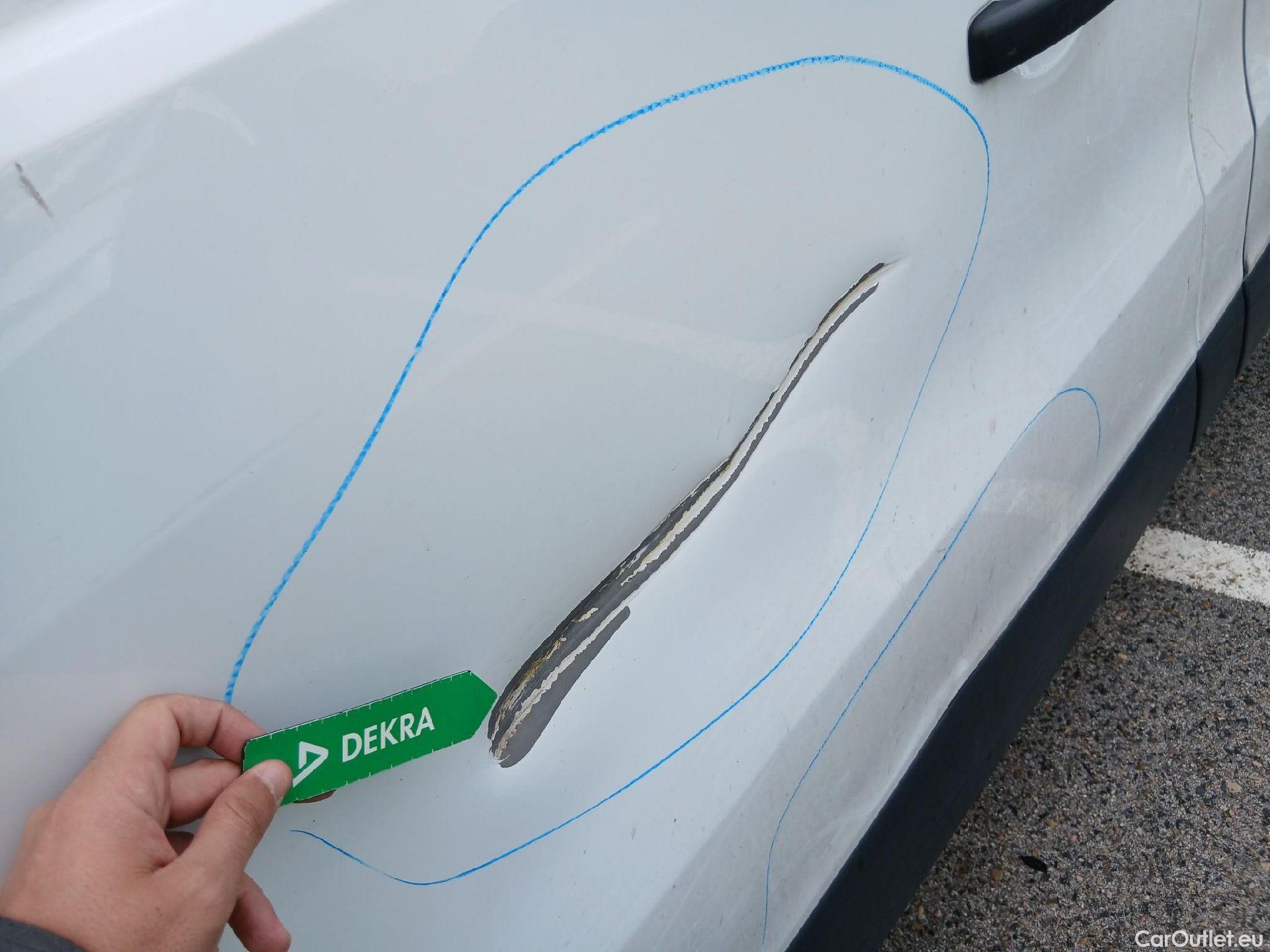  Nissan  NV300 NISSAN  / 2016 / 4P / furgón 2.0dCi 88kW (120CV) L1H1 1T Optima #39