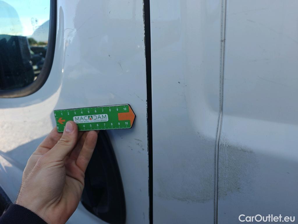  Opel  Movano OPEL  / 2021 / 4P / furgón Q4 Furgón Base L2H2 3.5T 2.2 BHDi 103kW #47