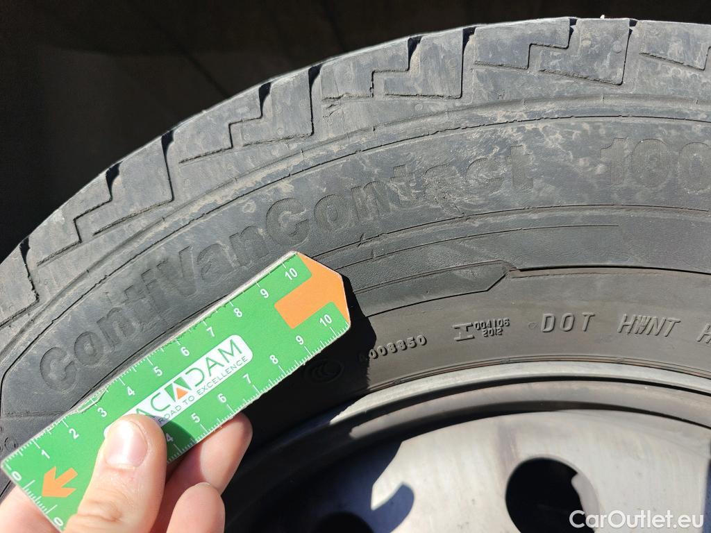  Opel  Movano OPEL  / 2021 / 4P / furgón Q4 Furgón Base L2H2 3.5T 2.2 BHDi 103kW #53