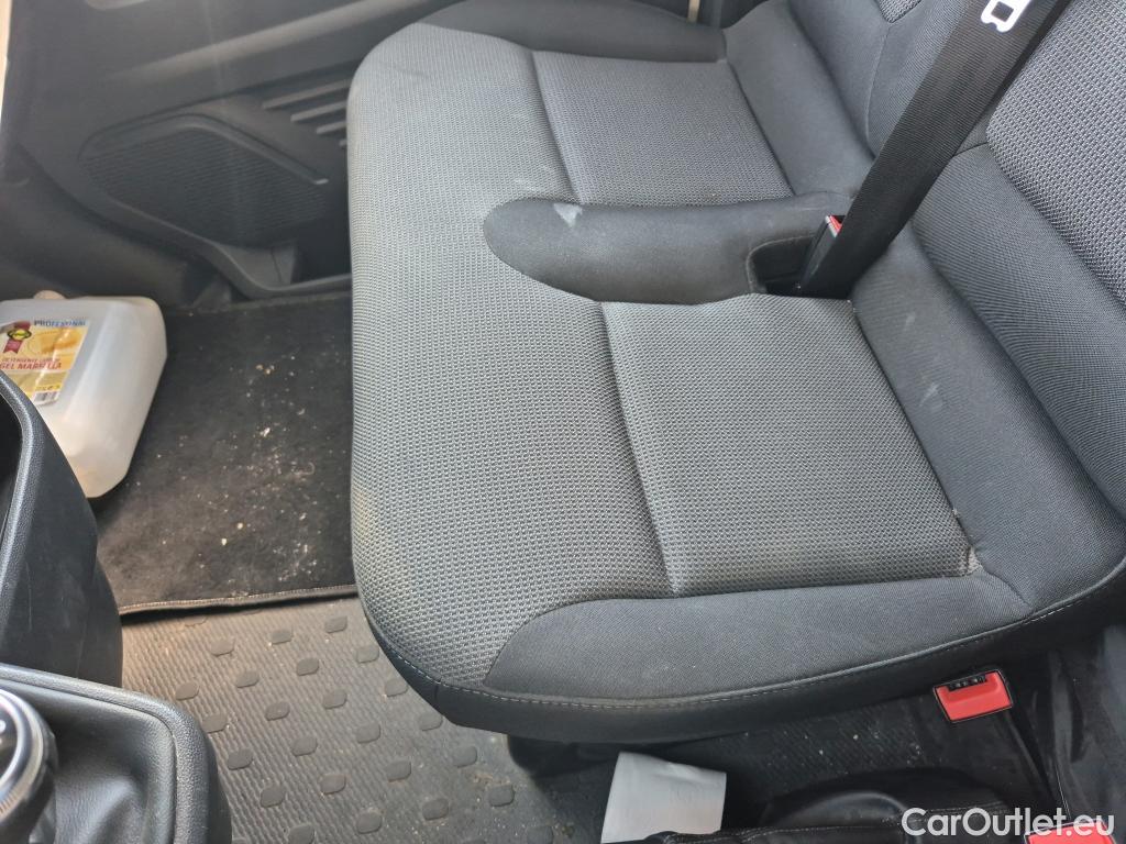  Renault  Trafic RENAULT  / 2021 / 4P / furgón Furgón L1H1 Blue dCi 96 Kw (130 CV) (AC) #2