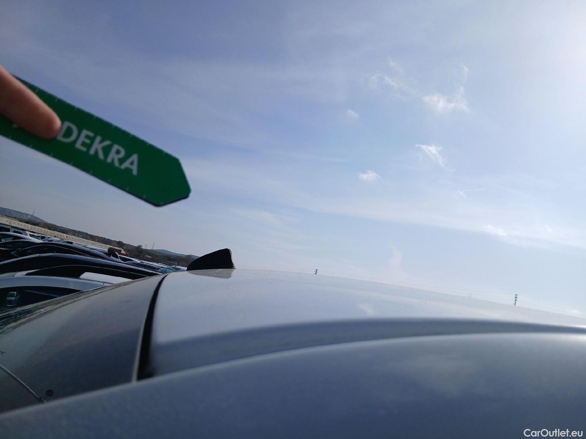  Opel  Vivaro OPEL  / 2019 / 4P / furgón 1.5 Diésel 74kW (100CV) M Std Express #39