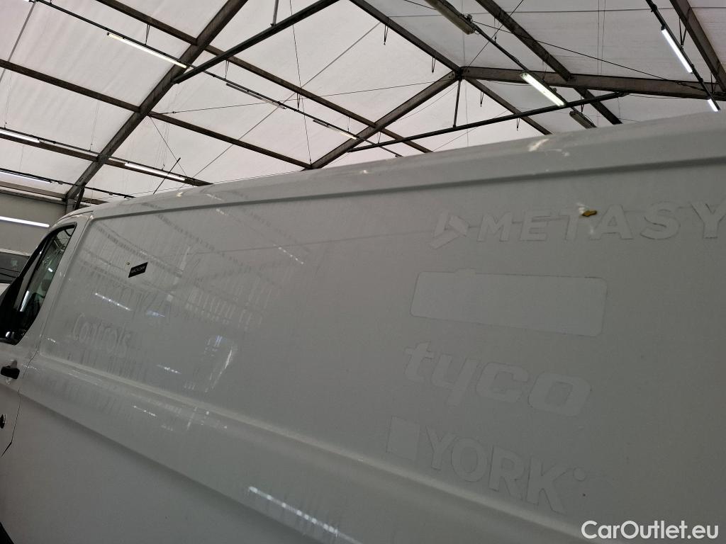  Ford  Transit FORD  Custom / 2018 / 4P / Fourgon tôlé 2.0 ECOBLUE 130 300 L2H1 TREND BUSINESS #83