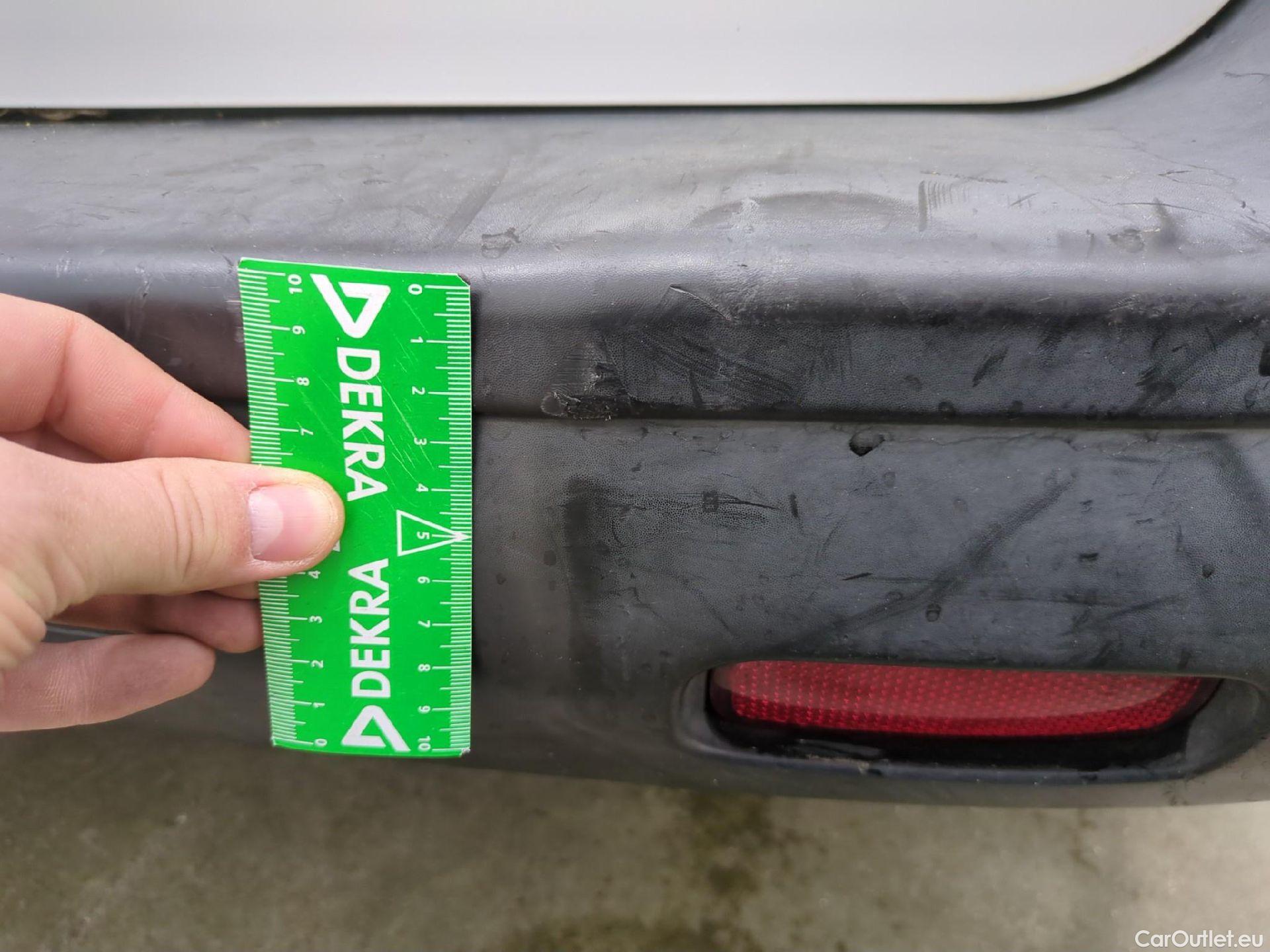  Peugeot  Expert  Fourgon Urban Compact 2.0 HDi 120CV BVA8 E6dT #21