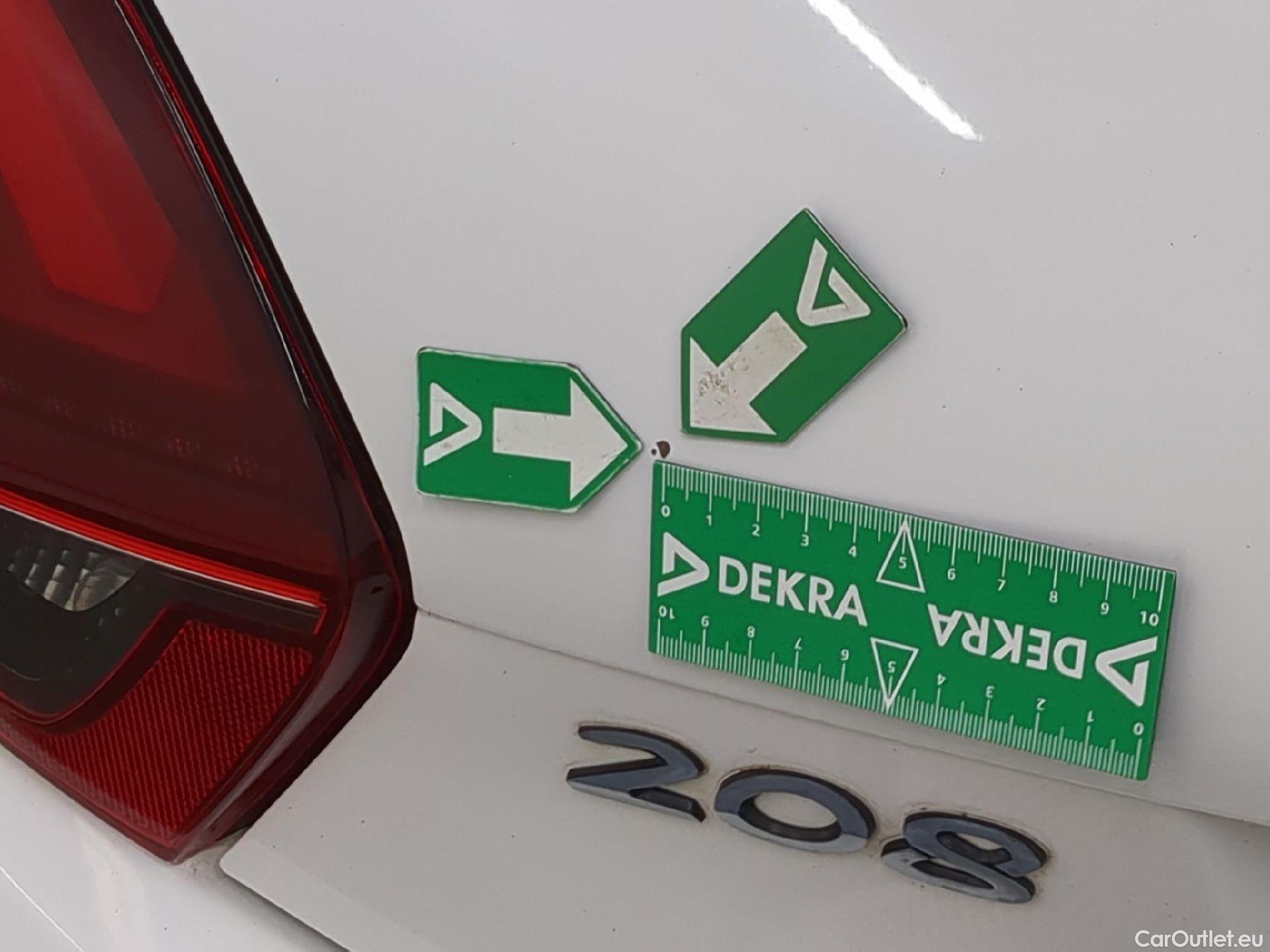  Peugeot  208  Affaire Premium 1.6 HDi 75CV BVM5 E6  #41