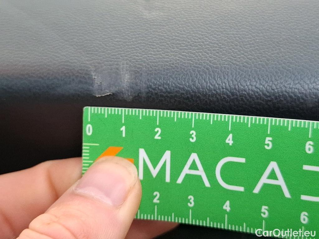  Peugeot  208  Affaire Pro 1.6 HDi 75CV BVM5 E6 #9