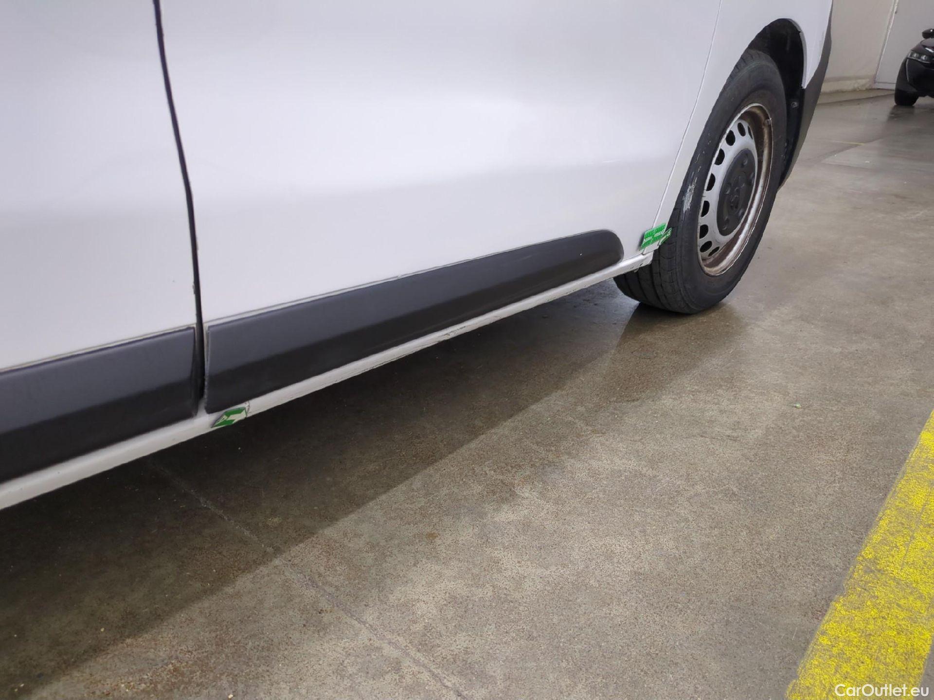  Peugeot  Expert  Fourgon Urban Compact 2.0 HDi 120CV BVA8 E6dT #45