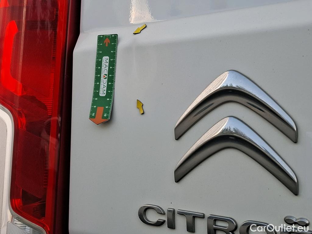  Citroen  Jumper CITROEN  / 2014 / 4P / Fourgon tôlé 33 L2H2 BlueHDi 110 BVM6 Club #18