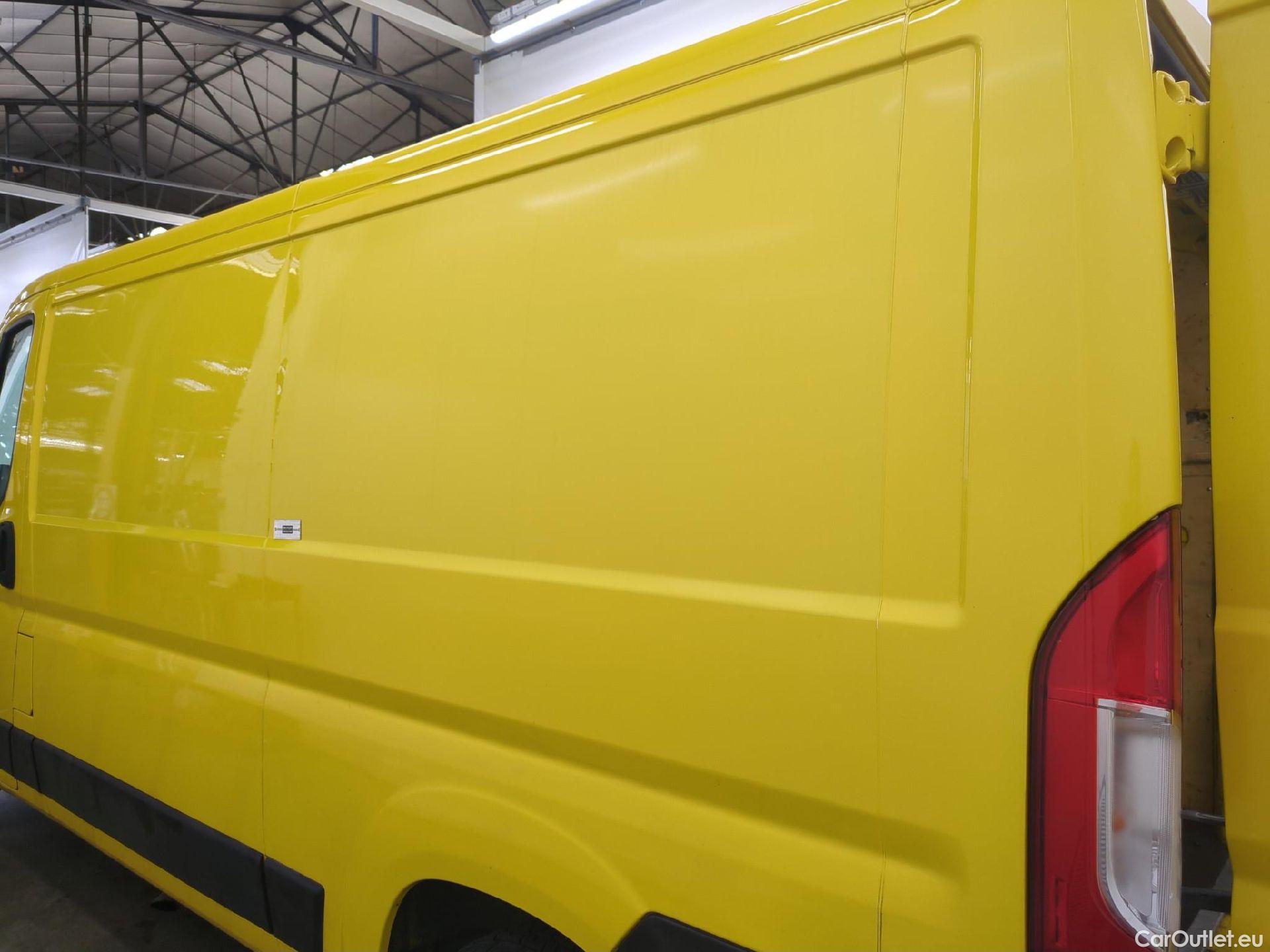  Fiat  Ducato FIAT  / 2014 / 4P / Fourgon tôlé 3.3 M H1 2.3 Multijet 160 Pack Pro Nav #24