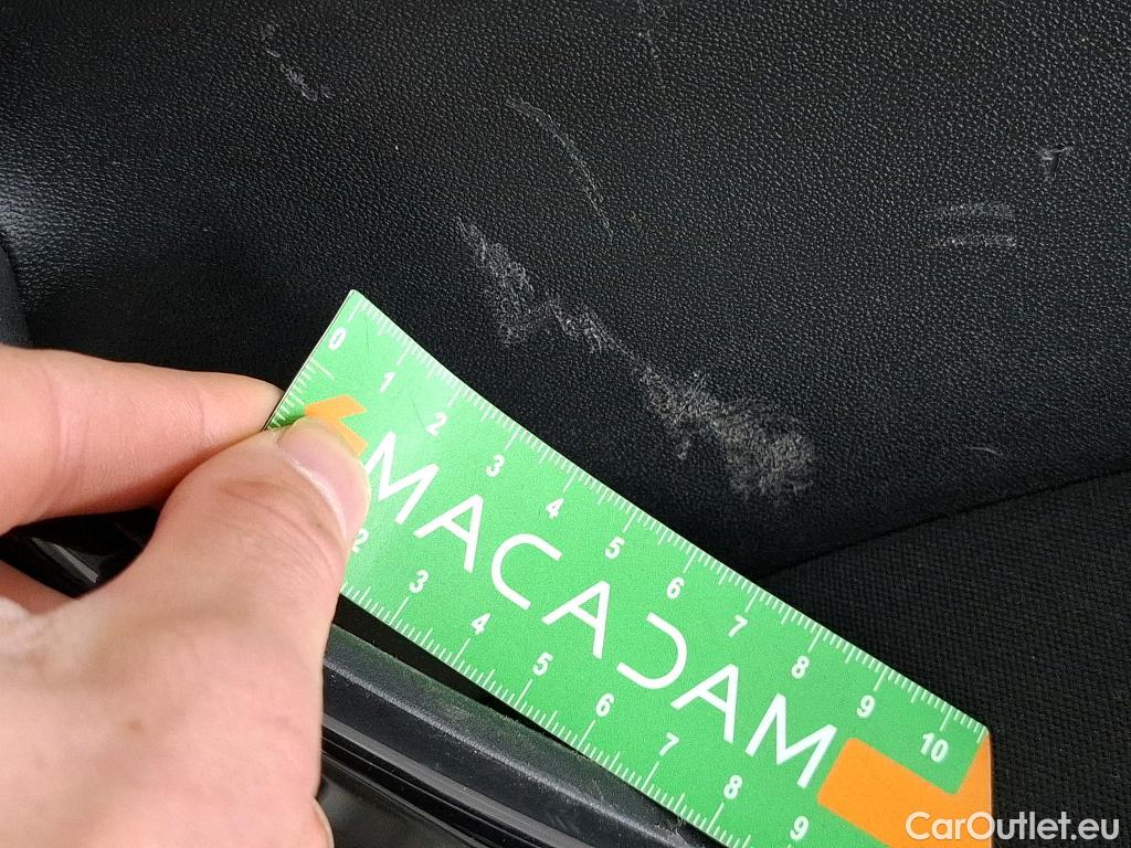  Peugeot  208  Affaire Pro 1.6 HDi 75CV BVM5 E6 #33