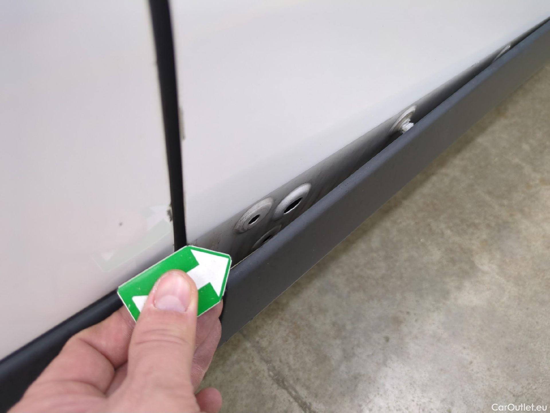  Peugeot  Expert  Fourgon Urban Compact 2.0 HDi 120CV BVA8 E6dT #43