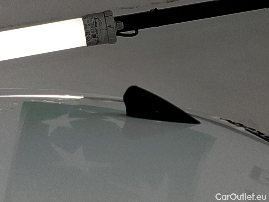  Ford  Transit FORD  Custom VU 4p Fourgon 2.0 ECOBLUE 130 300 L2H1 TREND BUSINESS #32