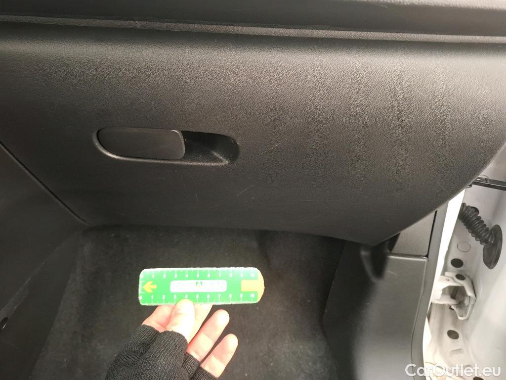  Citroen  C3 CITROEN  Société / 2020 / 5P / Berline PureTech 83 S&S BVM Feel Business R #8