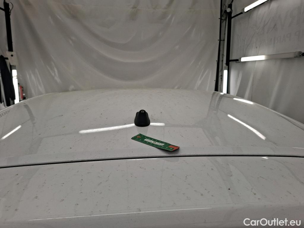  Peugeot  208  Premium 1.2 PureTech 75CV BVM5 E6d #39