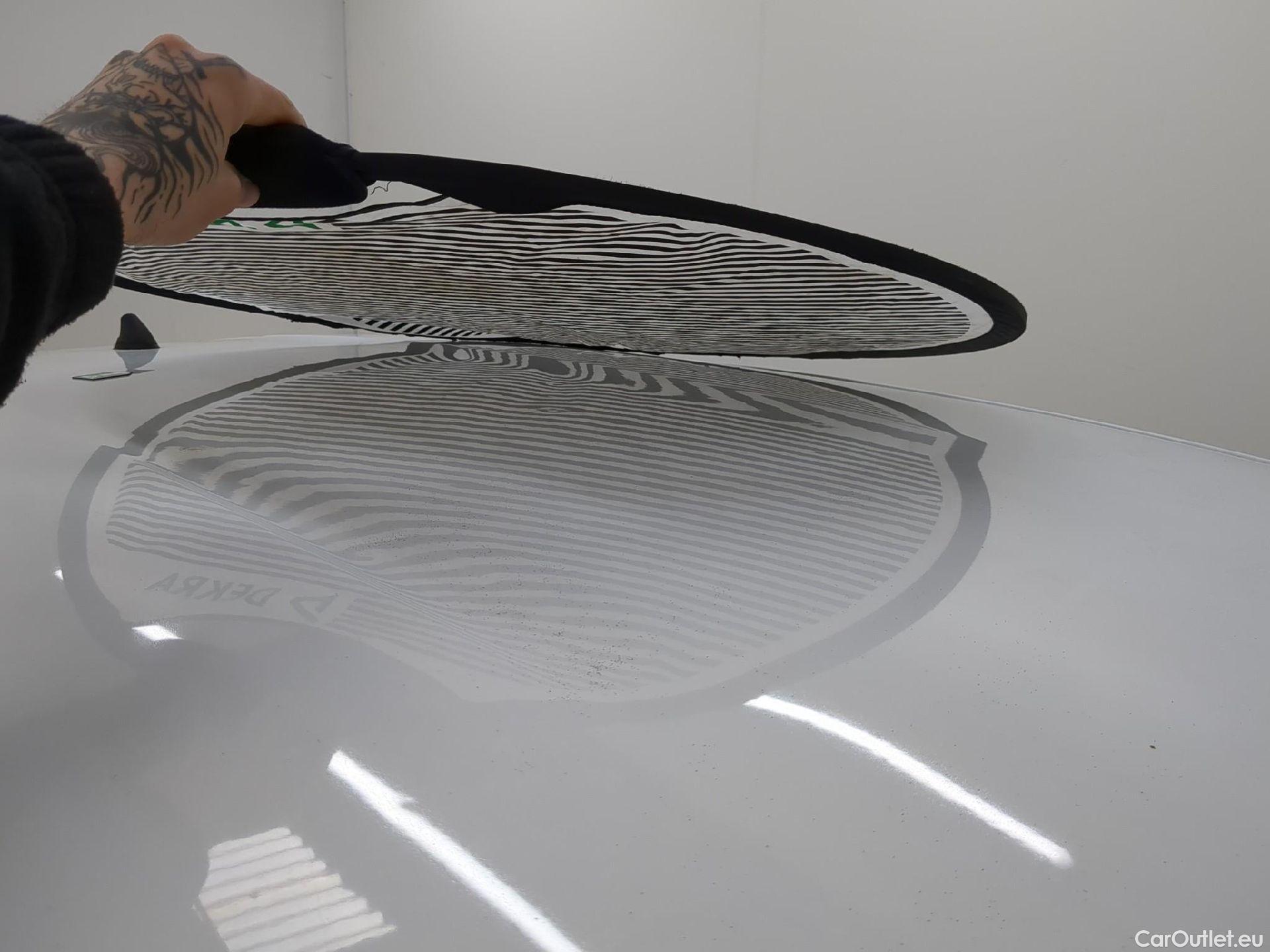  Peugeot  208  Affaire Premium 1.6 HDi 75CV BVM5 E6  #18