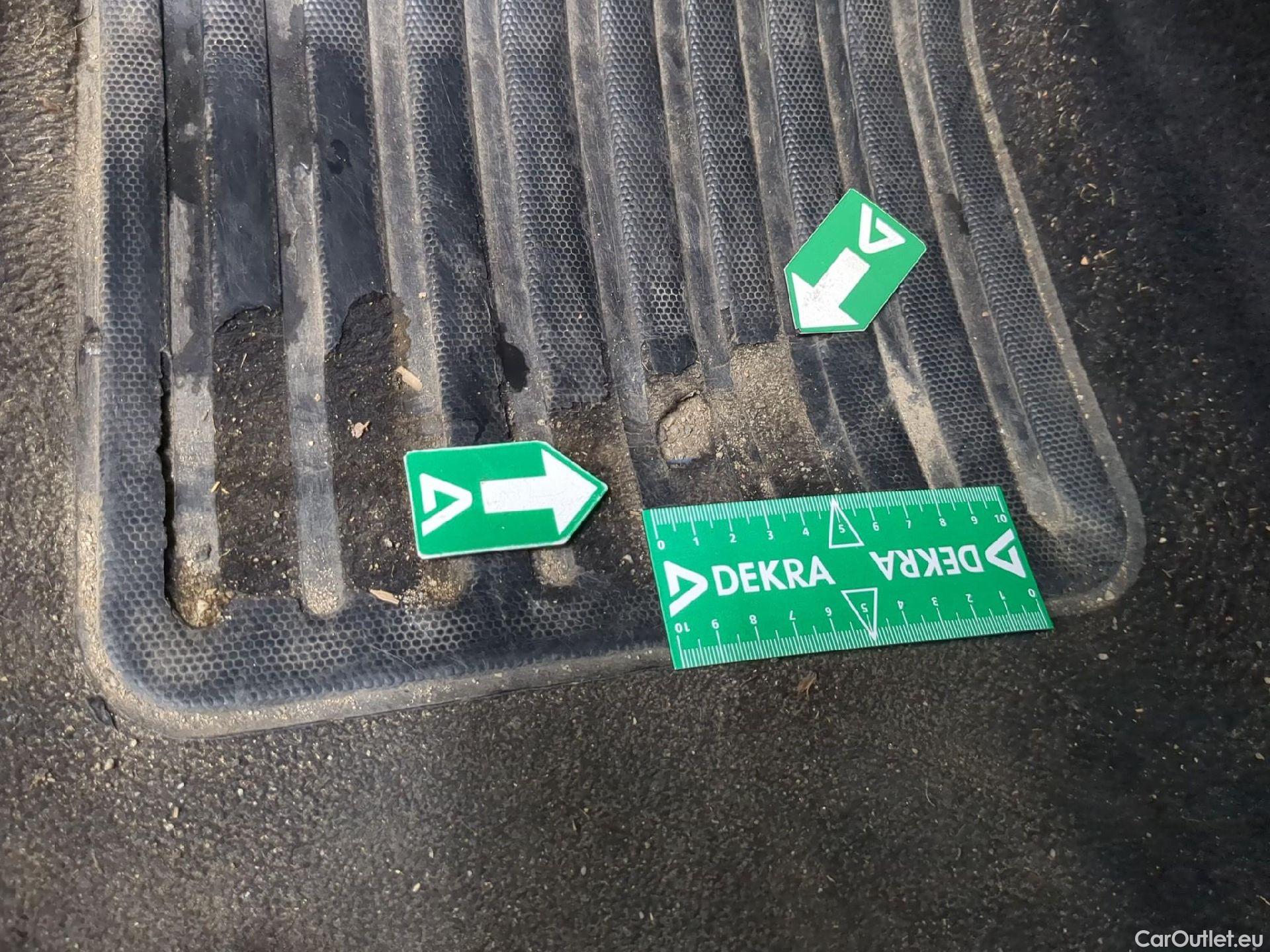  Peugeot  208  Affaire Premium 1.6 HDi 75CV BVM5 E6  #3