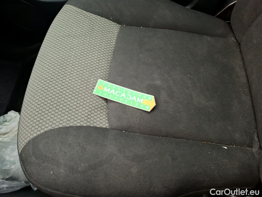  Renault  Kangoo RENAULT  Express / 2013 / 4P / Fourgonnette Grand Confort - Blue dCi 95 #41