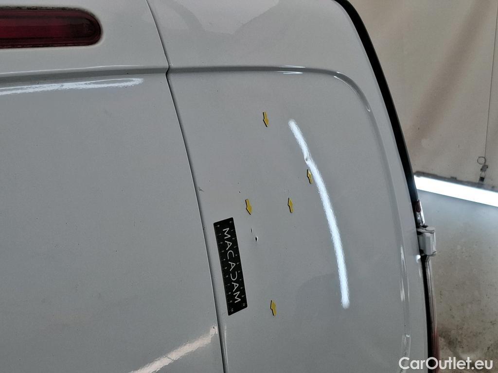  Renault  Kangoo  II Express Maxi Extra (Série Spéciale) - Cab. Appr. 1.5 dCi 95CV BVM6 E6dT #33