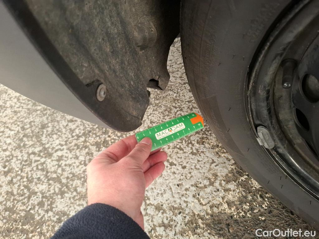  Renault  Kangoo  Express Extra (Série Spéciale) 1.5 dCi 90CV BVM5 E6 #6