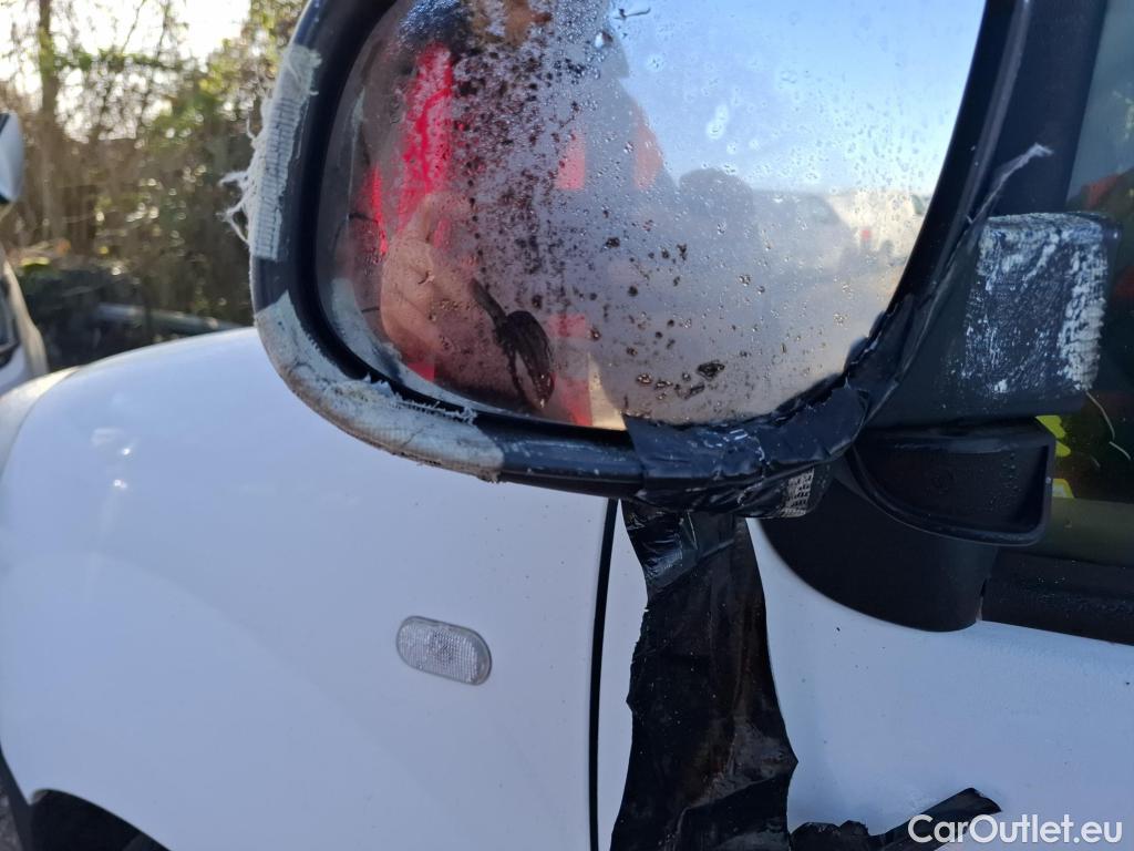  Renault  Kangoo RENAULT  Express / 2013 / 4P / Fourgonnette Grand Confort - Blue dCi 95 #33