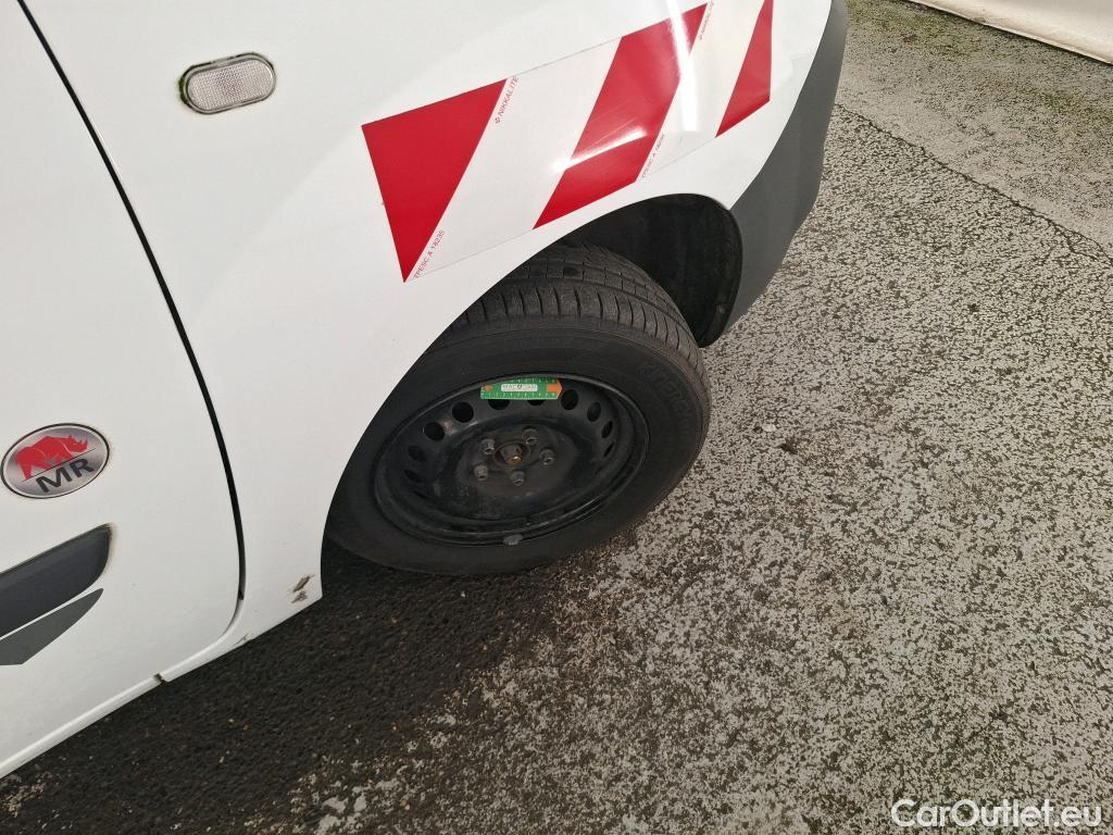  Renault  Kangoo  Express Extra (Série Spéciale) 1.5 dCi 90CV BVM5 E6 #12