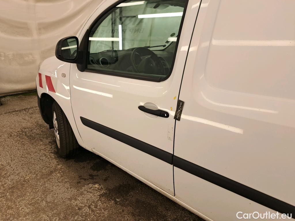  Renault  Kangoo  II Express Maxi Extra (Série Spéciale) 1.5 dCi 95CV BVM6 E6dT #32