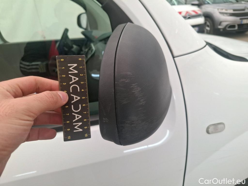  Renault  Kangoo  II Express Maxi Extra (Série Spéciale) - Cab. Appr. 1.5 dCi 95CV BVM6 E6dT #37