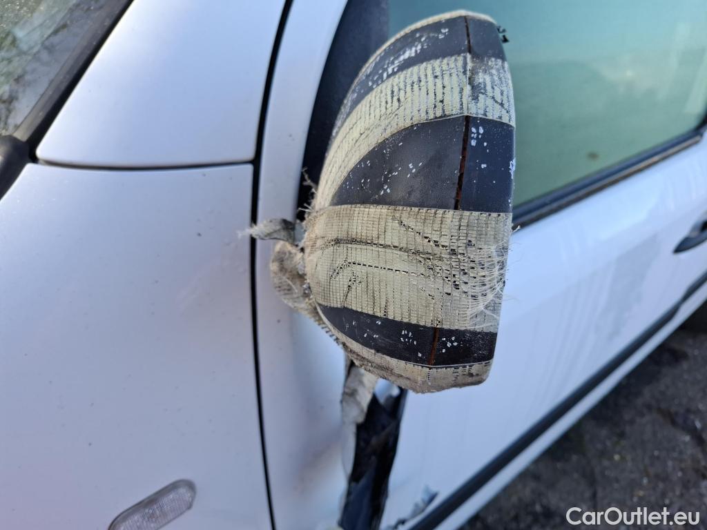  Renault  Kangoo RENAULT  Express / 2013 / 4P / Fourgonnette Grand Confort - Blue dCi 95 #29