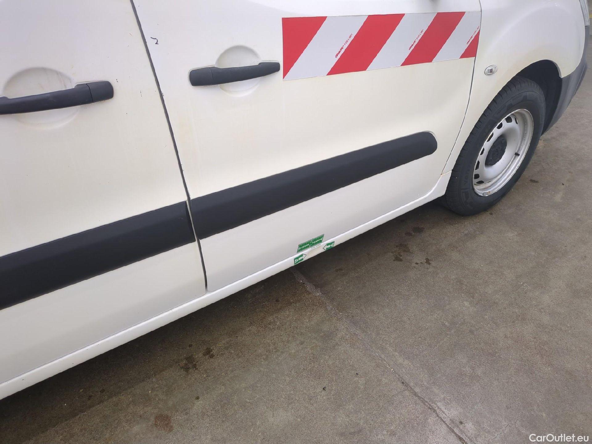  Peugeot  Partner  L1 Premium Pack 1.6 HDi 100CV BVM5 E6 #36