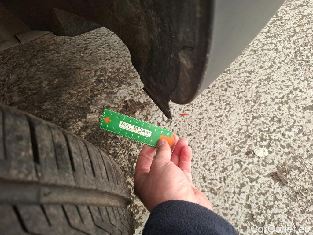  Renault  Kangoo  Express Extra (Série Spéciale) 1.5 dCi 90CV BVM5 E6 #4