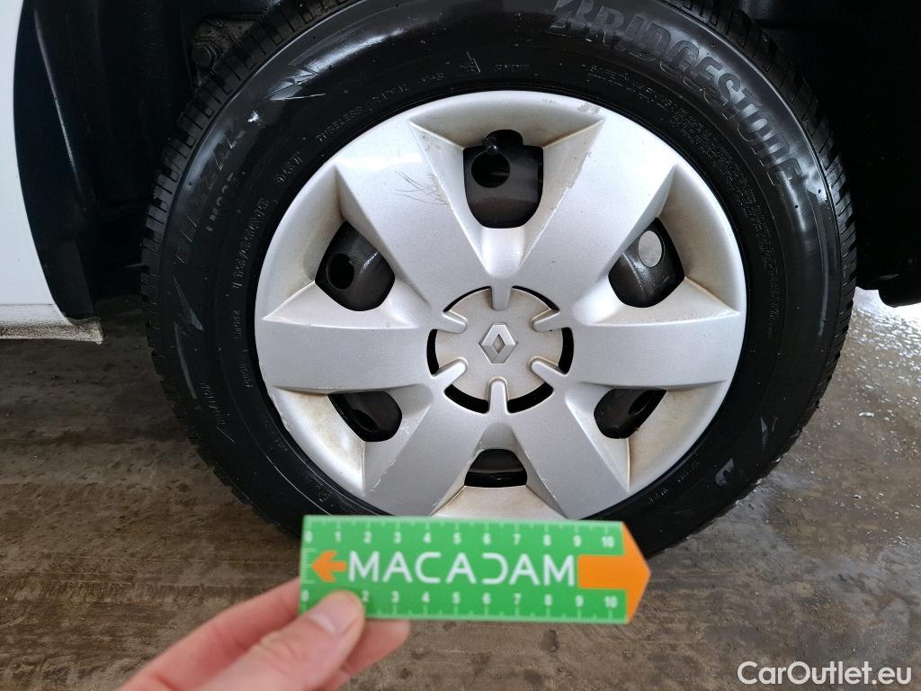  Renault  Kangoo  Express Grand Confort (L1) 1.5 dCi 90CV BVM5 E6 #108