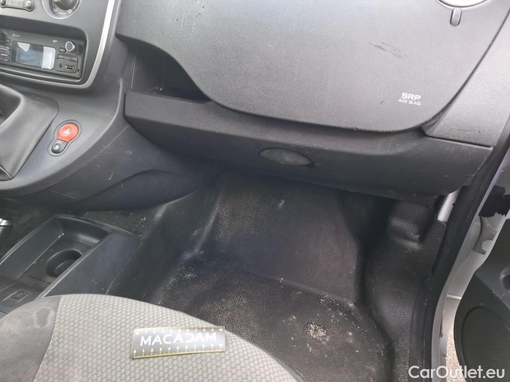  Renault  Kangoo  Express Grand Confort (L1) 1.5 dCi 90CV BVM5 E6 #91