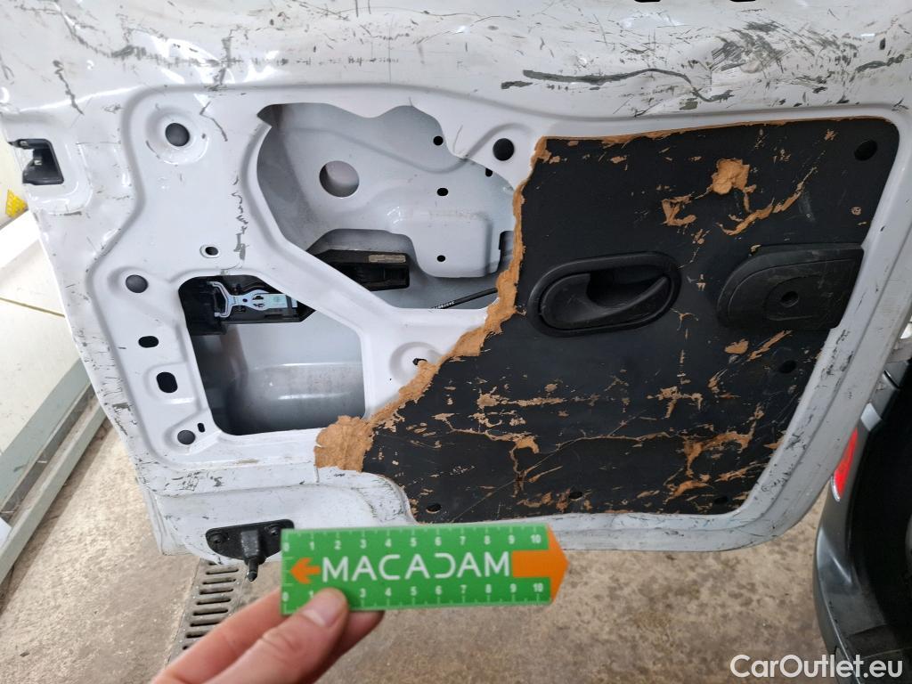  Renault  Kangoo  Express Grand Confort (L1) 1.5 dCi 90CV BVM5 E6 #68