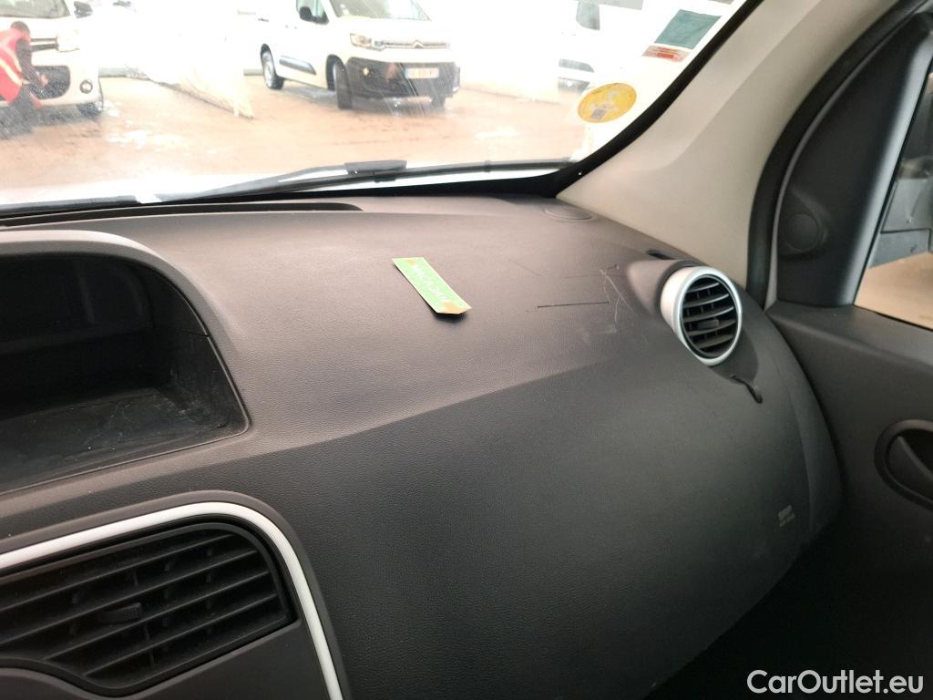  Renault  Kangoo RENAULT  Express / 2013 / 4P / Fourgonnette Grand Confort - Blue dCi 95 #1