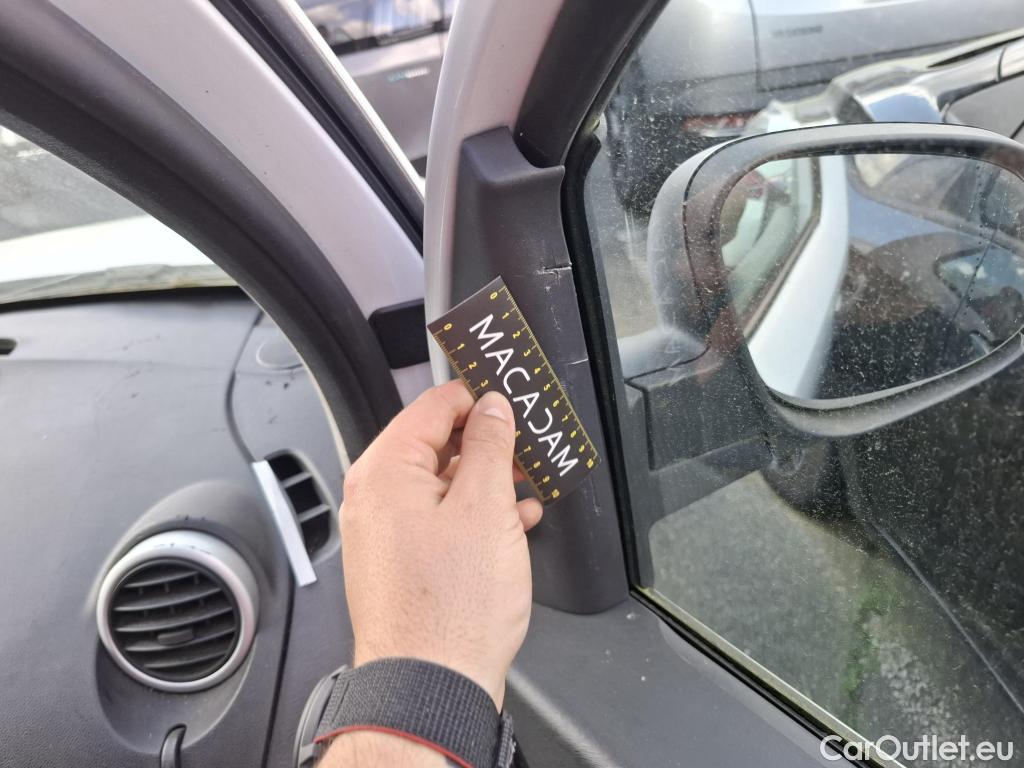  Renault  Kangoo  Express Grand Confort (L1) 1.5 dCi 90CV BVM5 E6 #94