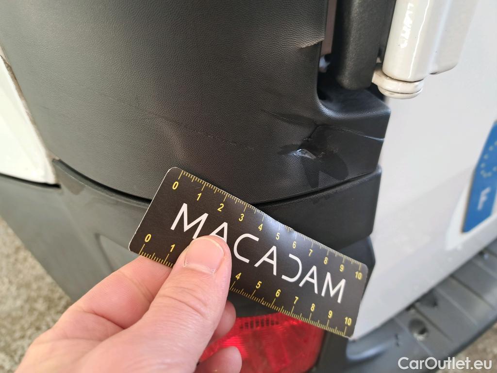  Renault  Kangoo  II Express Maxi Extra (Série Spéciale) 1.5 dCi 95CV BVM6 E6dT #35