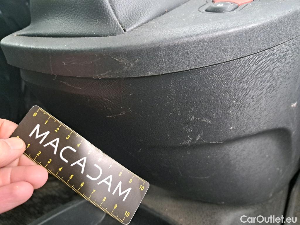  Renault  Kangoo  II Express Maxi Extra (Série Spéciale) 1.5 dCi 95CV BVM6 E6dT #31