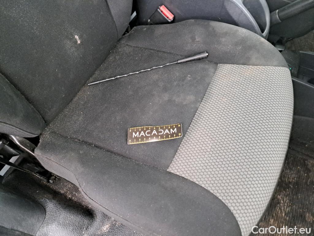  Renault  Kangoo  II Express Maxi Extra (Série Spéciale) 1.5 dCi 95CV BVM6 E6dT #44