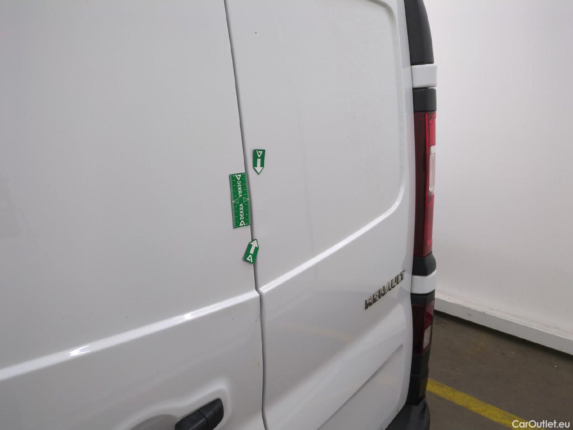  Renault  Trafic  III Fourgon Grand Confort L2H1 1200 1.6 dCi 125CV BVM6 E6 #33