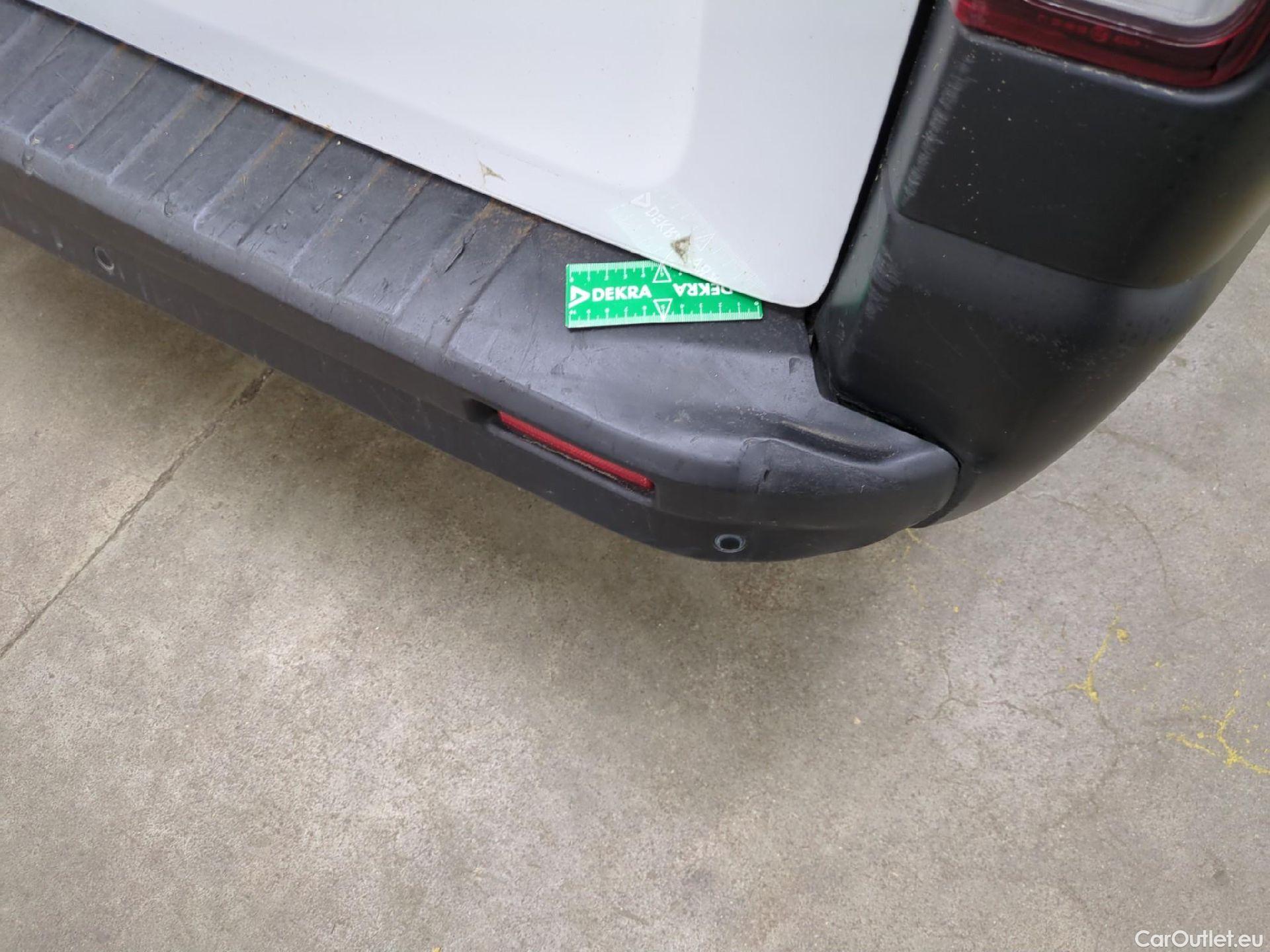  Renault  Trafic  III Fourgon Grand Confort L2H1 1200 1.6 dCi 125CV BVM6 E6 #35