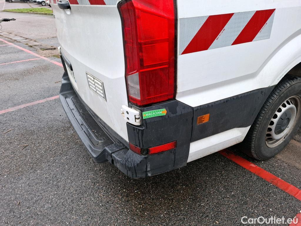  Volkswagen  Crafter  Fourgon Fourgon 35 mittlerer Radstand mit Hochdach FWD 2.0 140CV BVM6 #31