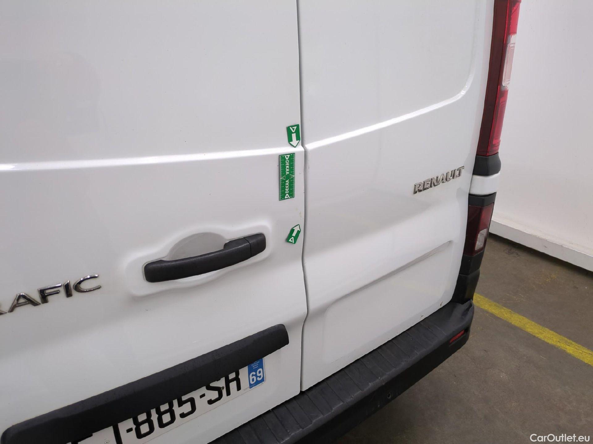  Renault  Trafic  III Fourgon Grand Confort L2H1 1200 1.6 dCi 125CV BVM6 E6 #29