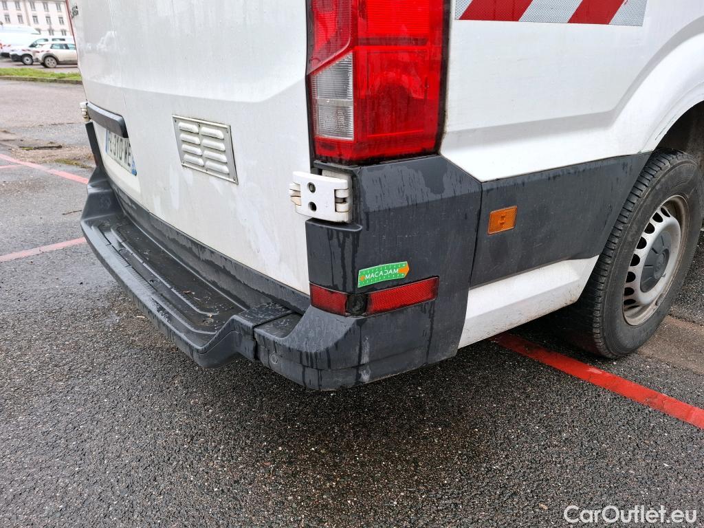  Volkswagen  Crafter  Fourgon Fourgon 35 mittlerer Radstand mit Hochdach FWD 2.0 140CV BVM6 #23